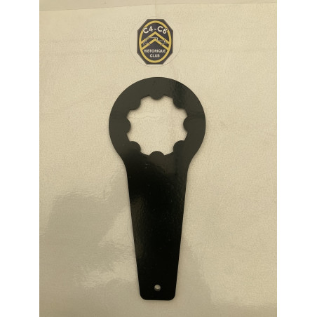 Hub hat wrench for C4G MFP with engine ROSALIE/ ROSALIE