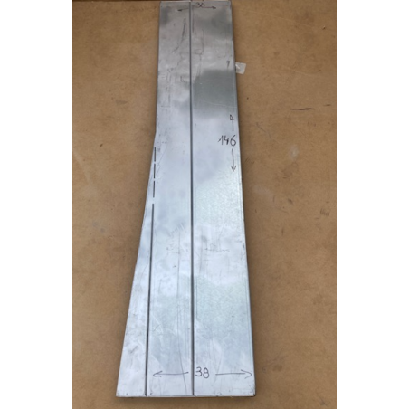 Marchepied coté GAUCHE pour chassis LONG en voie large